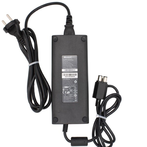 Microsoft Xbox 360 S - Konsole - 250GB - 1439 - alle Kabel - Schwarz Matt